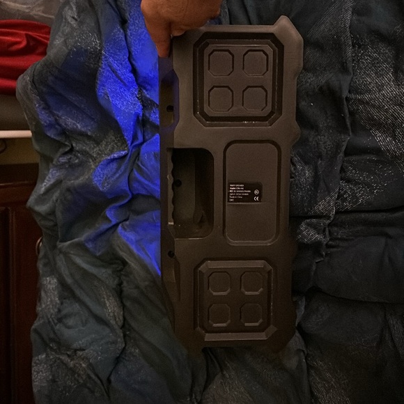 Coby Bluetooth Speaker - Picture 3 of 5